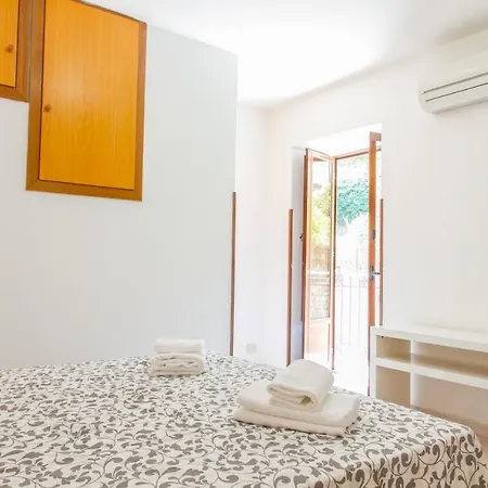 Sailor'S Accomodation Guest house *